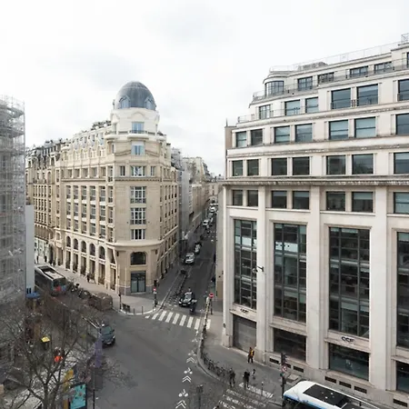 Beautiful T2 - Near The Louvre Museum Paris